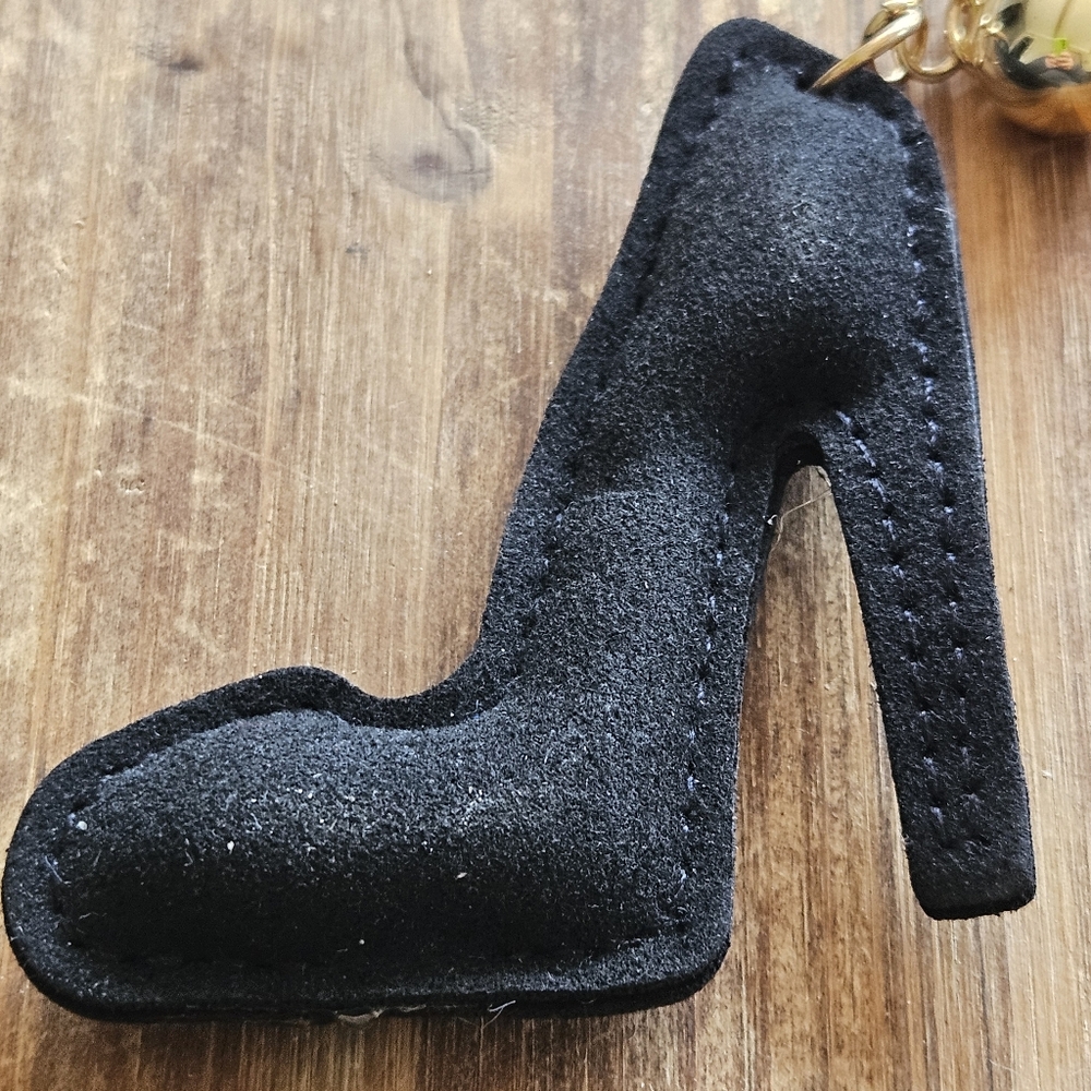 DIVAS LiMiTED Black Rhinestone High Heel Key Holder - Picture 4 of 4